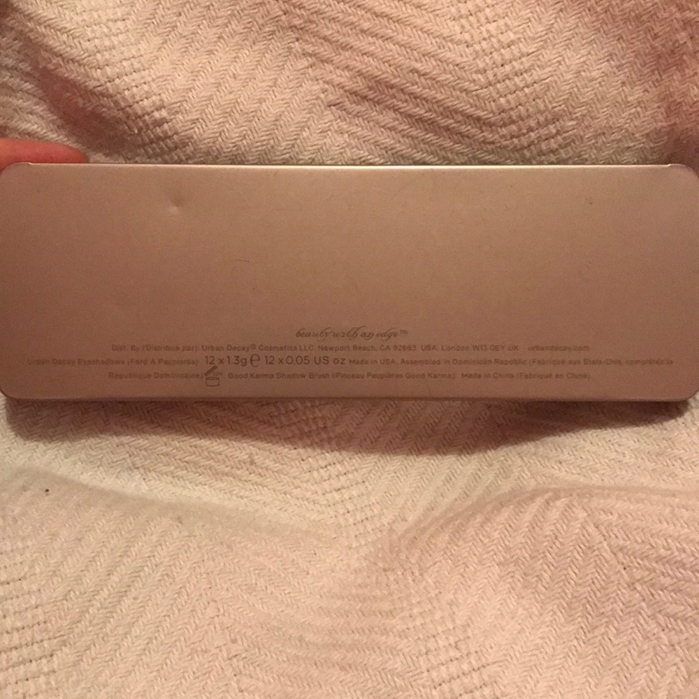 Two Palettes - Picture 6 of 6